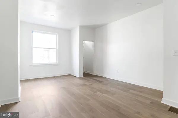 1226 N HOLLYWOOD ST, Philadelphia, PA 19121