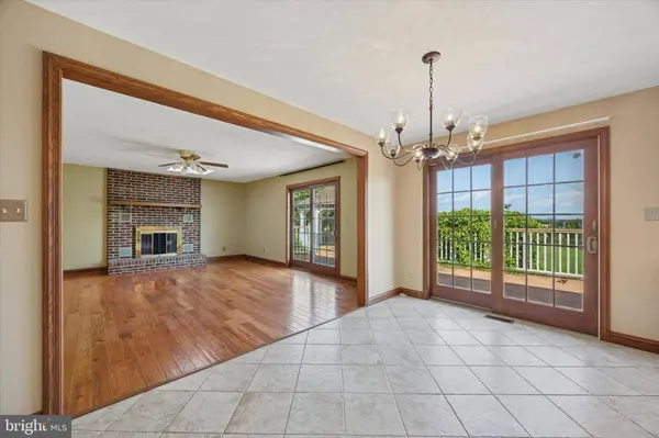 768 S TRAPPE RD, Collegeville, PA 19426