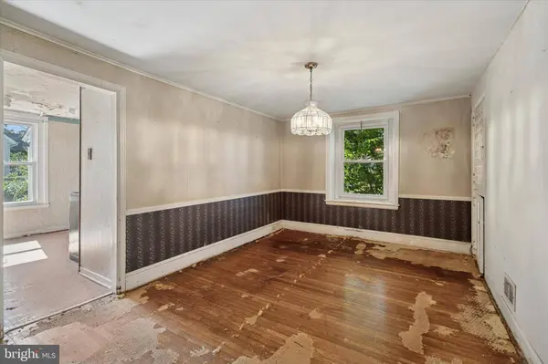 233 FORT WASHINGTON AVE, Fort Washington, PA 19034