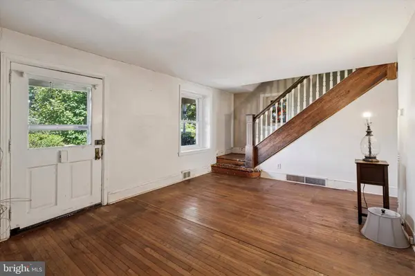 233 FORT WASHINGTON AVE, Fort Washington, PA 19034