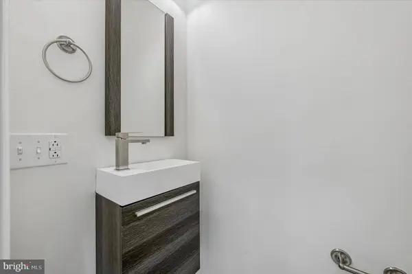 1711 N 62ND ST, Philadelphia, PA 19151