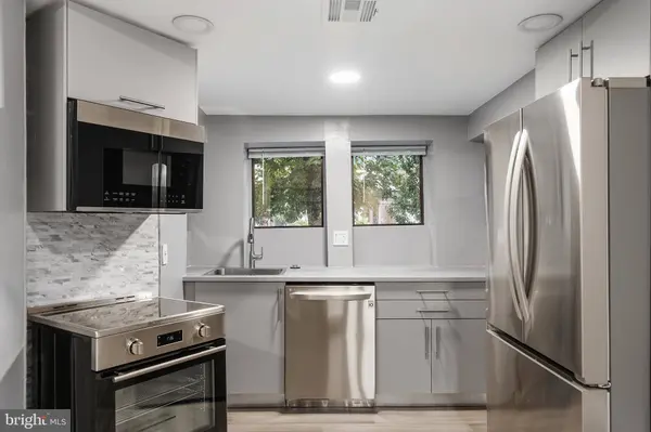 313 F ST NE #A, Washington, DC 20002