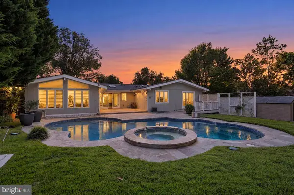 11610 KAREN DR