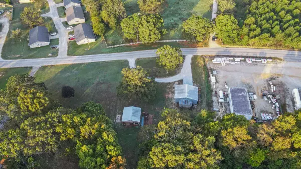 000 Creamery Road, West Plains, MO 65775