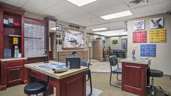 808 Kentucky Avenue, West Plains, MO 65775