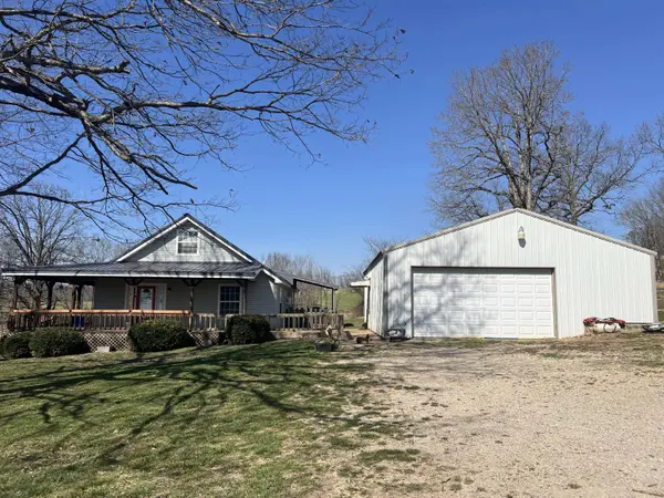 000 Rural Route 1 Box 565, Mountain Grove, MO 65711