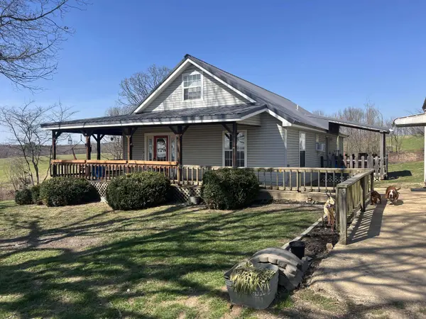 000 Rural Route 1 Box 565, Mountain Grove, MO 65711