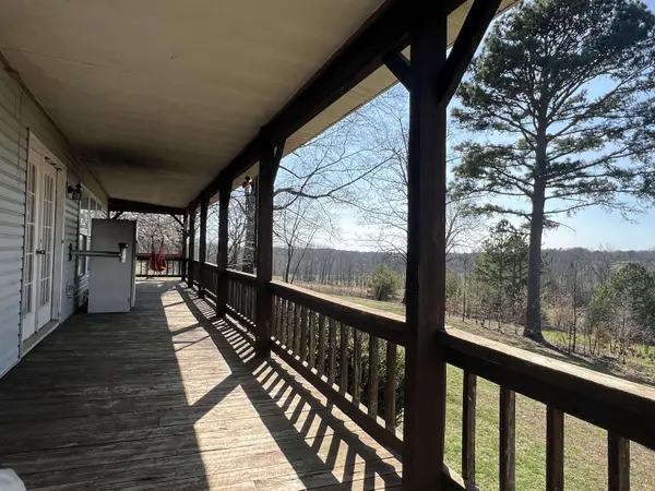 000 Rural Route 1 Box 565, Mountain Grove, MO 65711