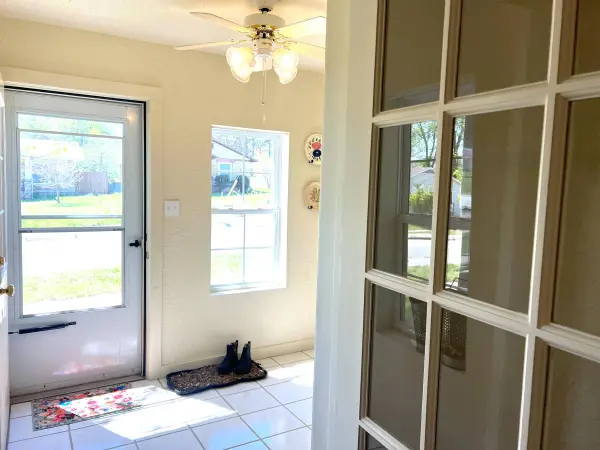 418 W Commercial ST, Mansfield, MO 65704