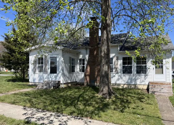 418 W Commercial ST, Mansfield, MO 65704