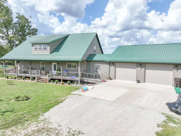 4083 State Route W, West Plains, MO 65775
