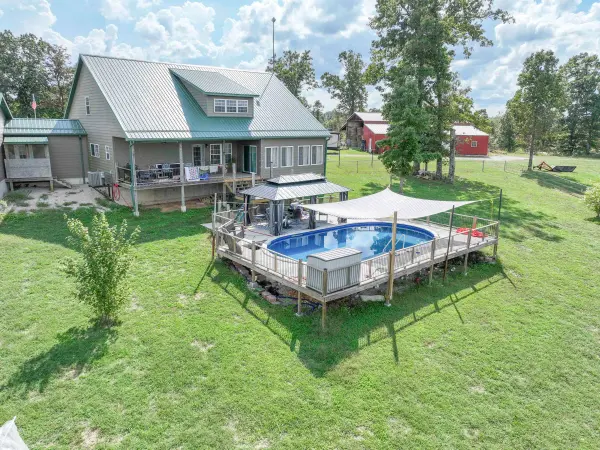 4083 State Route W, West Plains, MO 65775