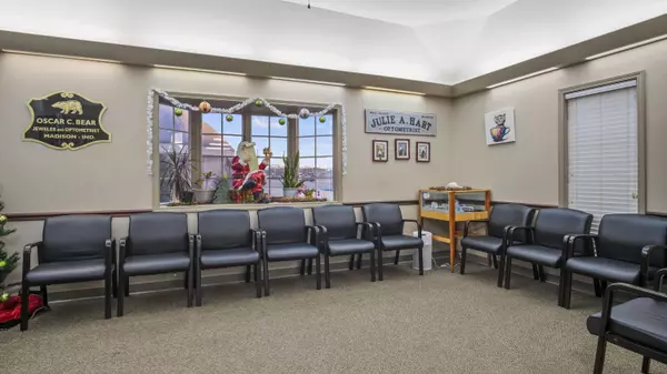 808 Kentucky Avenue, West Plains, MO 65775