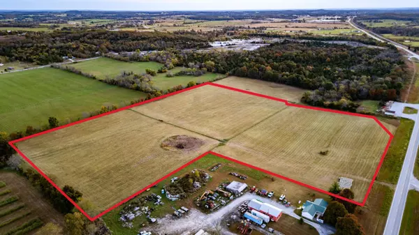 000 Business 60, Mountain Grove, MO 65711