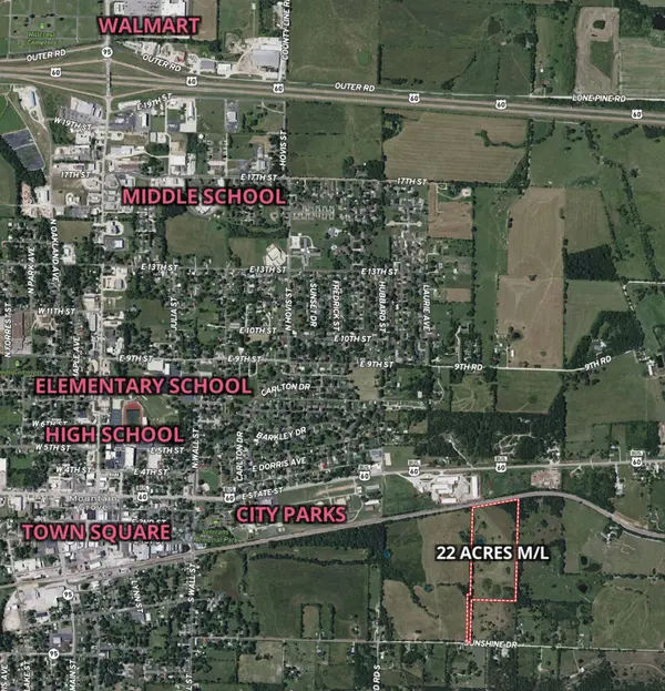 000 Sunshine ST, Mountain Grove, MO 65711