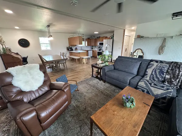 1467 Morris RD, Mountain Grove, MO 65711