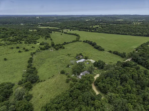 23605 County Road U-112, Norwood, MO 65717