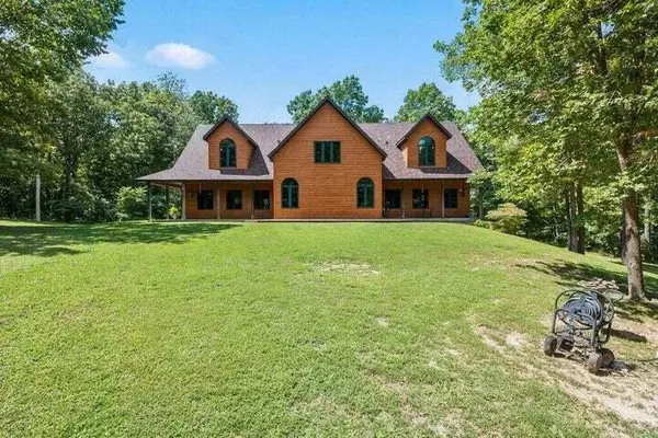 2789 Highway Jj, Squires, MO 65755