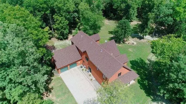 2789 Highway Jj, Squires, MO 65755