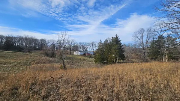 7740 Murr RD, Graff, MO 65660