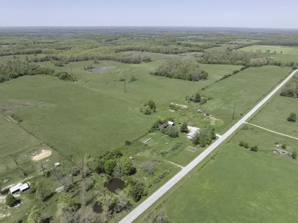 2437 State Highway Y, Norwood, MO 65717