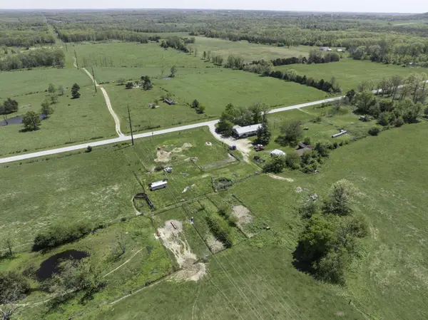 2437 State Highway Y, Norwood, MO 65717