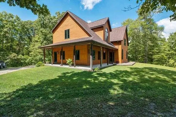 2789 Highway Jj, Squires, MO 65755