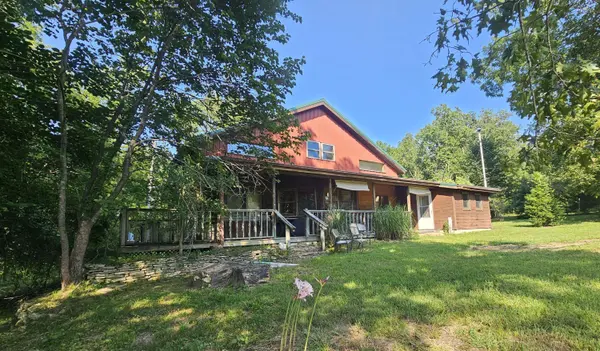 39913 Private Drive 1823, Mountain Grove, MO 65711