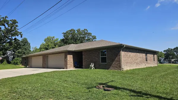 625-723 Hawthorne ST, Houston, MO 65483
