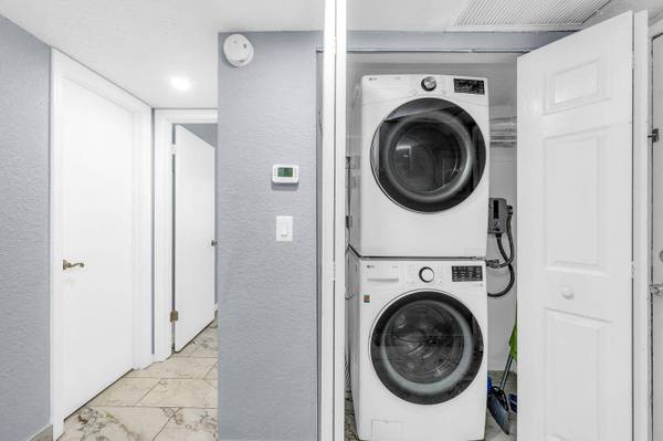 2455 NW 89th DR 206, Coral Springs, FL 33065