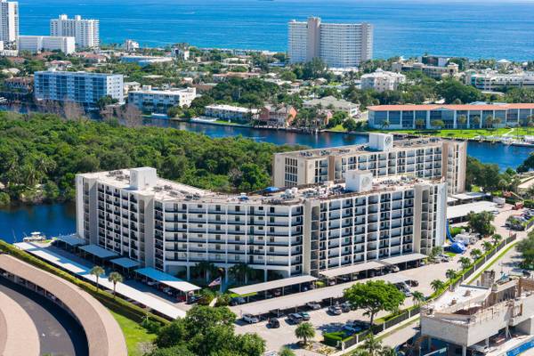 1629 Riverview RD 417, Deerfield Beach, FL 33441