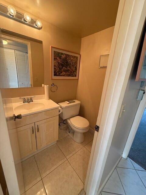59 Brighton B B, Boca Raton, FL 33434