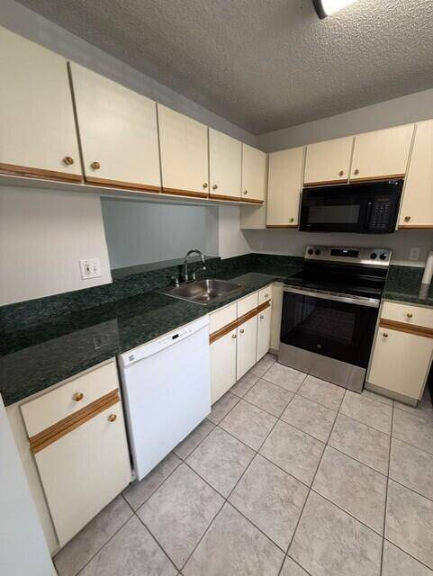 3031 HOLIDAY SPRINGS BLVD #202-7