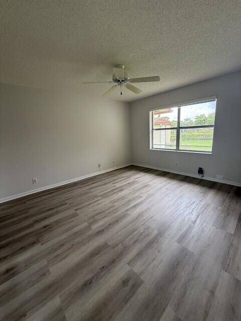 3031 HOLIDAY SPRINGS BLVD #202-7, Margate, FL 33063