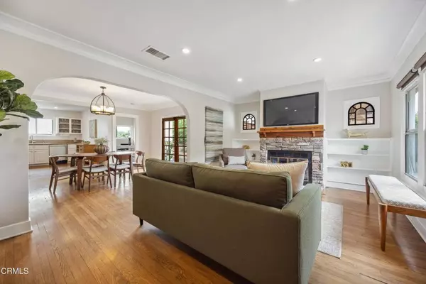 10918 Betty Lou LN, Tujunga, CA 91042