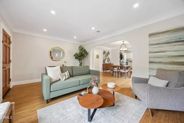 10918 Betty Lou LN, Tujunga, CA 91042