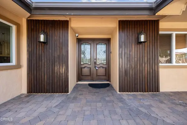 9350 Crystal View DR, Los Angeles, CA 91042