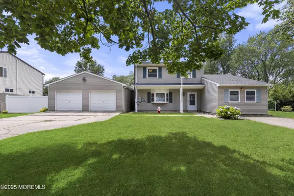 524 Manasquan Court, Brick, NJ 08724