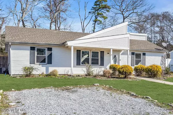 111 Buckhorn Lake Court, Little Egg Harbor, NJ 08087