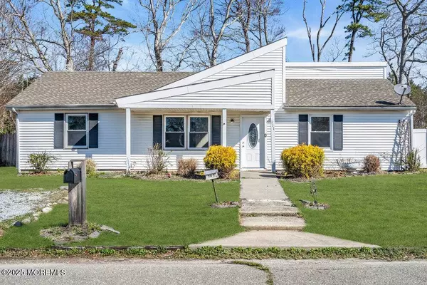 111 Buckhorn Lake Court, Little Egg Harbor, NJ 08087