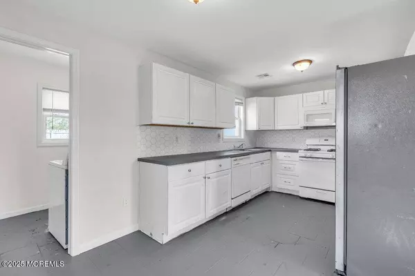 111 Buckhorn Lake Court, Little Egg Harbor, NJ 08087