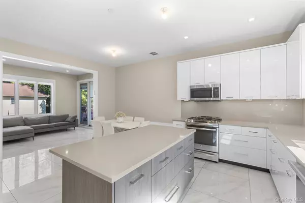 64 N Cole AVE #111, Spring Valley, NY 10977