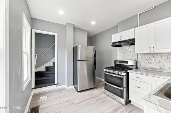 320 Rutherford Avenue, Trenton, NJ 08618