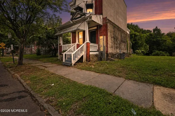 320 Rutherford Avenue, Trenton, NJ 08618
