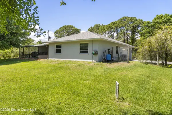 5895 Pine Sap AVE, Grant, FL 32949