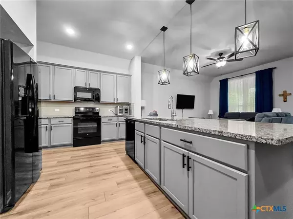 1525 Dryden AVE, Copperas Cove, TX 76522