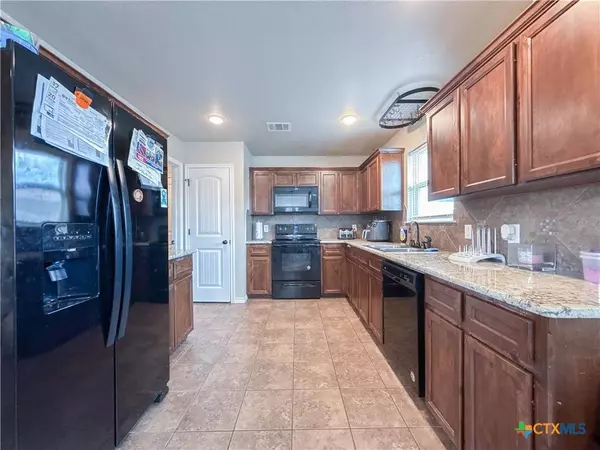 2701 Settlement RD, Copperas Cove, TX 76522