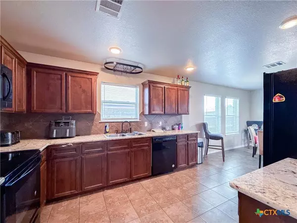 2701 Settlement RD, Copperas Cove, TX 76522