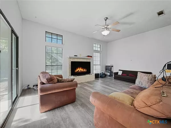 1706 Bobby Lee DR, Killeen, TX 76549