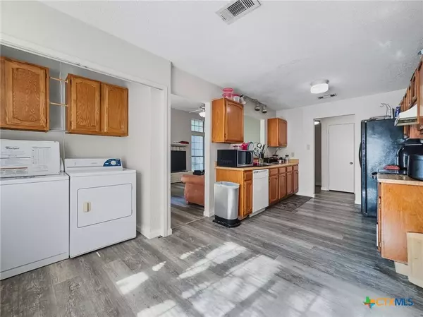 1706 Bobby Lee DR, Killeen, TX 76549